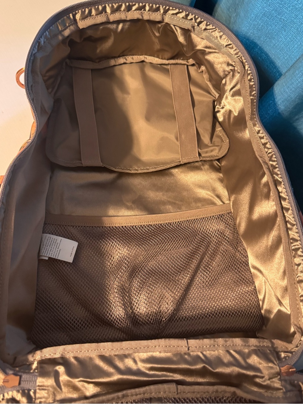 Ju-Ju-Be Floral diaper bag in Pink & Olive - Picture 4 of 9